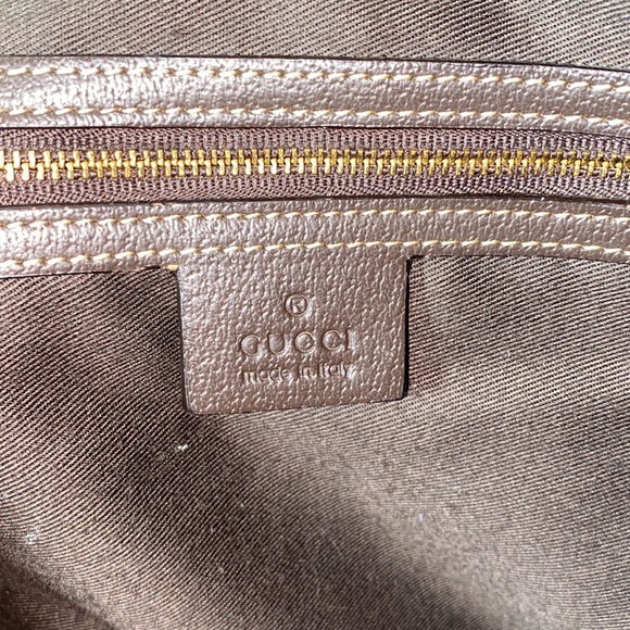 Authentic Gucci Sherry Line Charm Bag - Picture 7 of 16